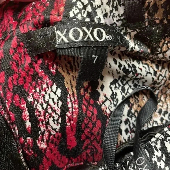 XOXO Red Bodycon Strapless Dress Sweetheart Neckline - Picture 4 of 6